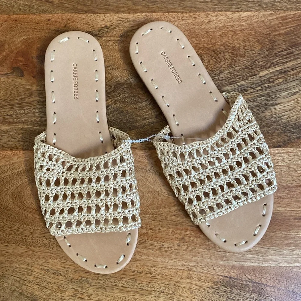 CARRIE FORBES Mour Slides In Dore Raffia Woven Sandals Flats